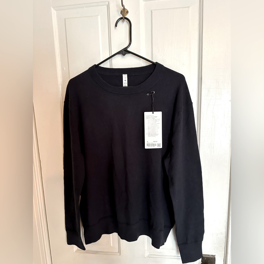 NWT Lululemon Sweater 16